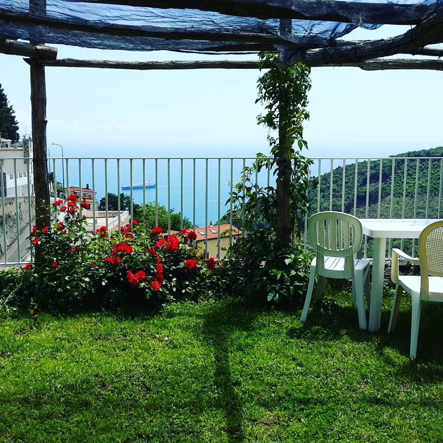 Bed and Breakfast Le Terrazze Di Cristina Vietri Exterior foto